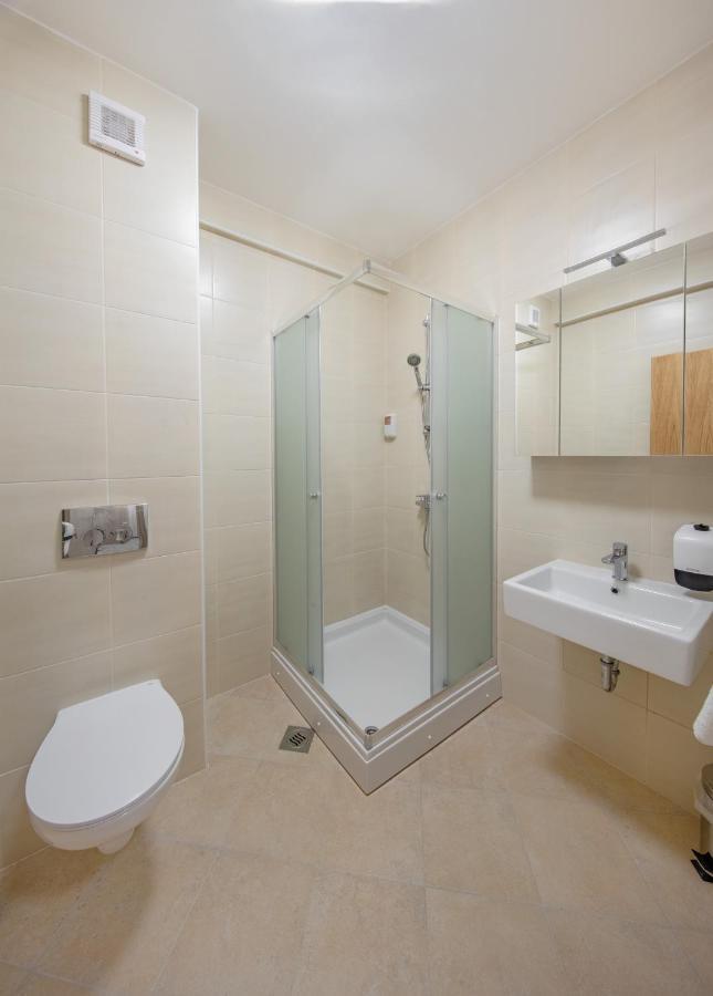 Otocki Virovi Hostel Otok  Εξωτερικό φωτογραφία